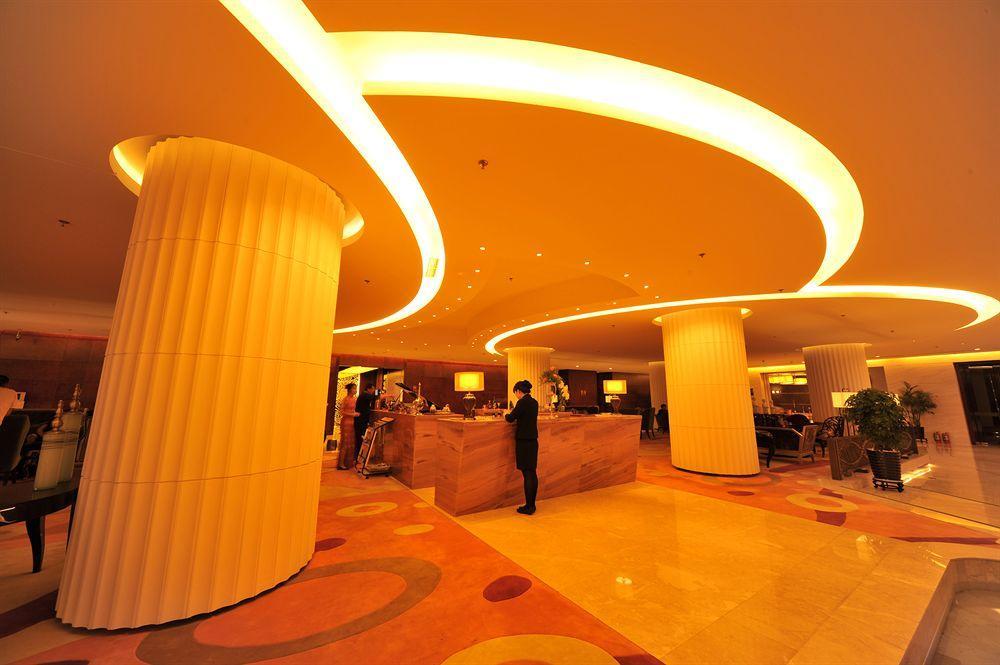 S&N Dalian Hotel Exterior photo