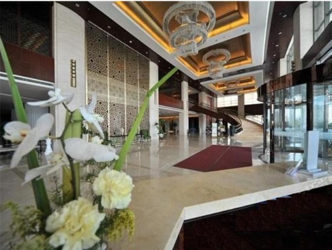 S&N Dalian Hotel Exterior photo