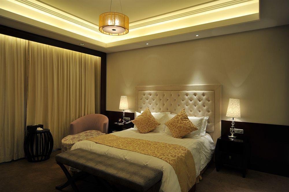 S&N Dalian Hotel Exterior photo