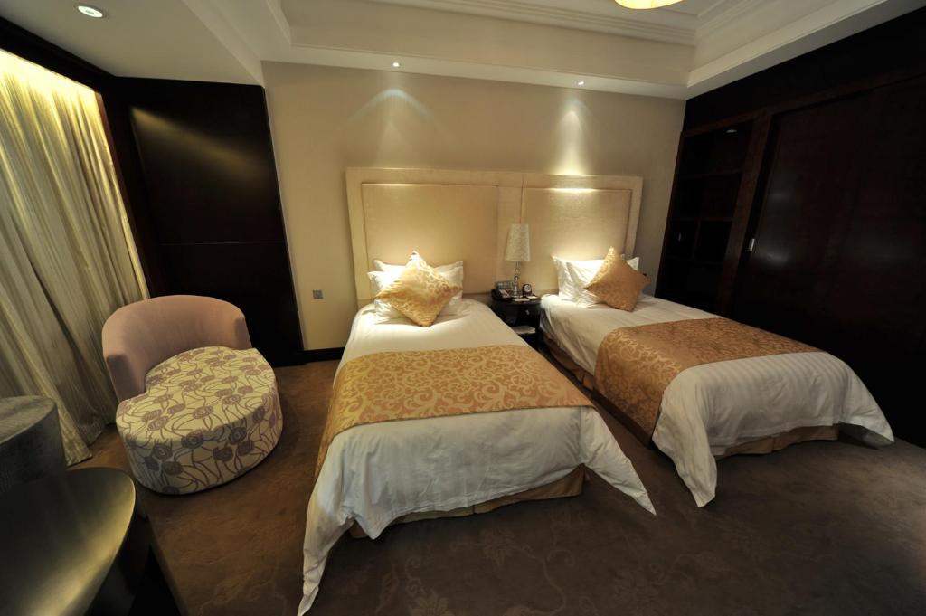 S&N Dalian Hotel Room photo