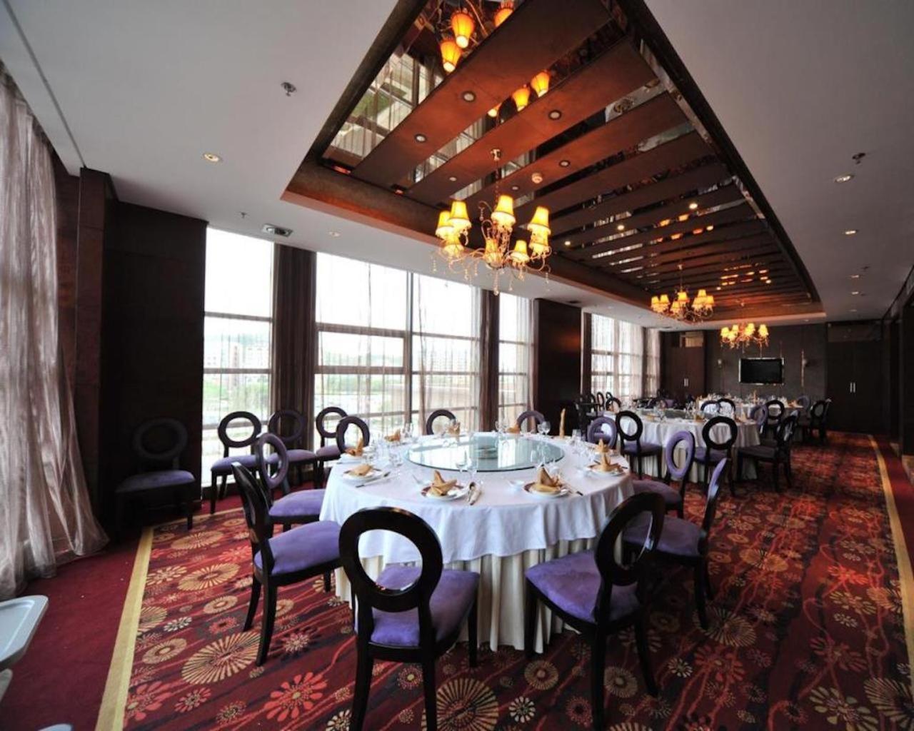 S&N Dalian Hotel Exterior photo
