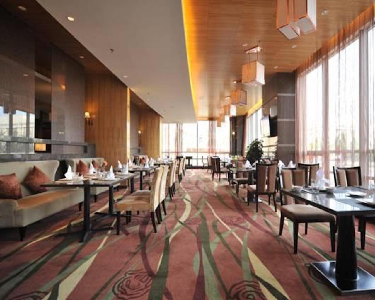 S&N Dalian Hotel Exterior photo