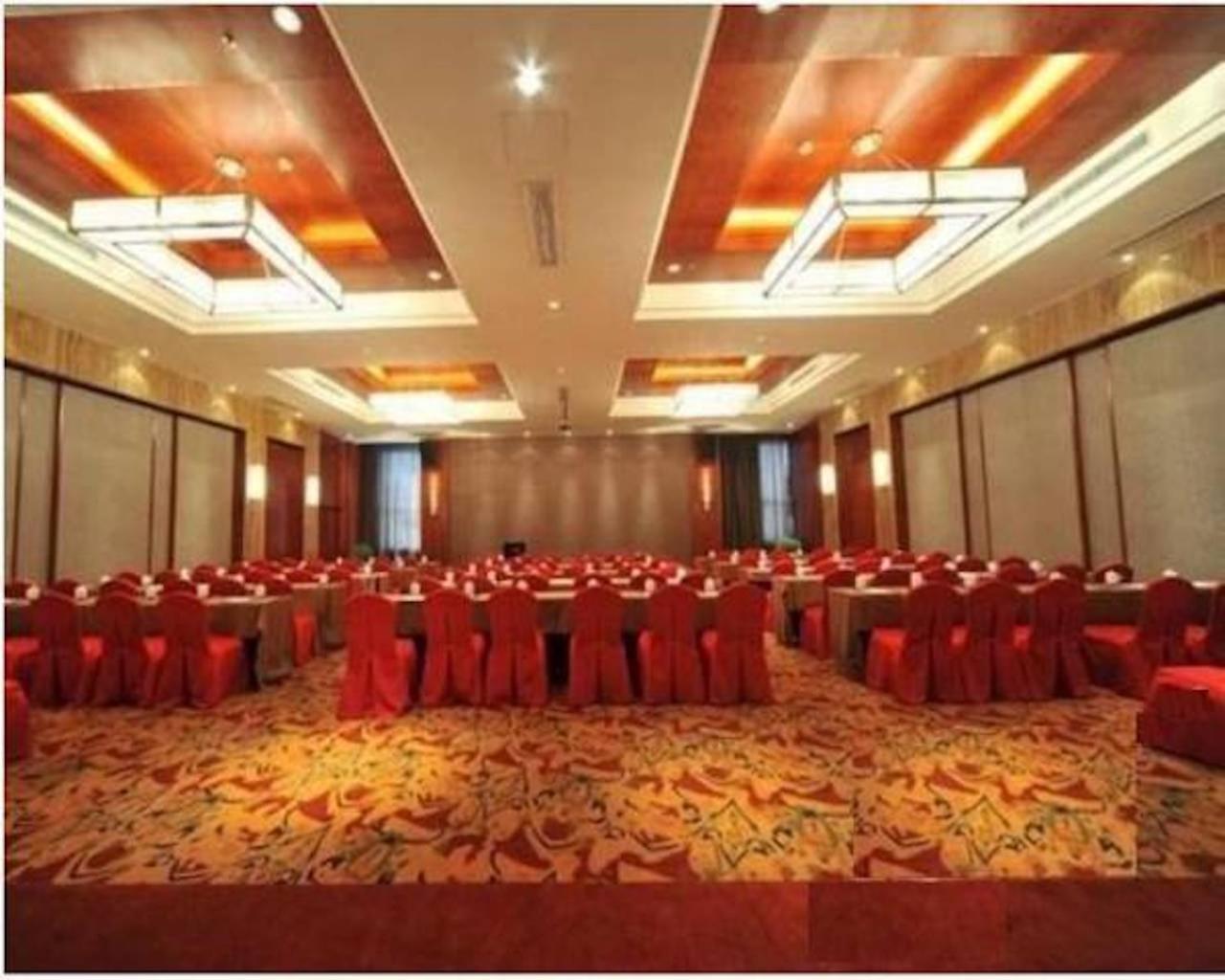 S&N Dalian Hotel Exterior photo
