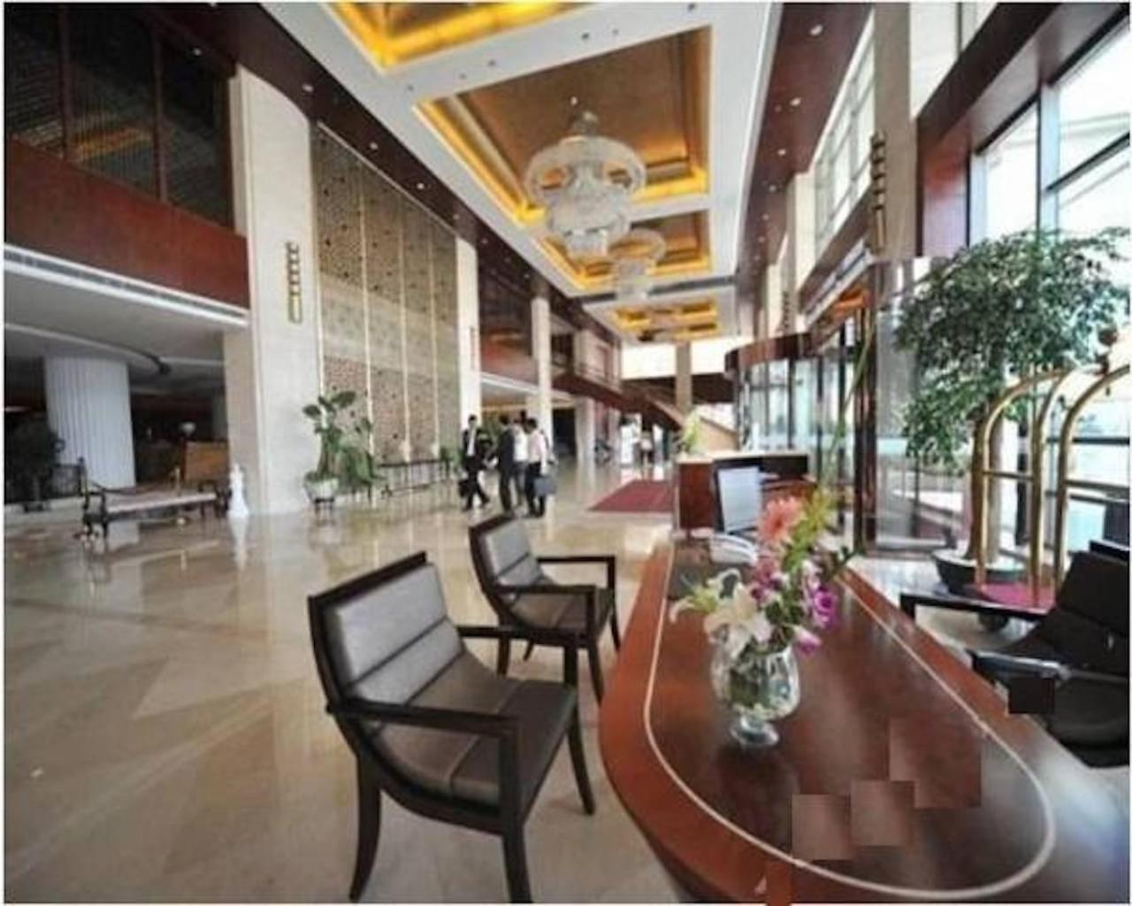 S&N Dalian Hotel Exterior photo